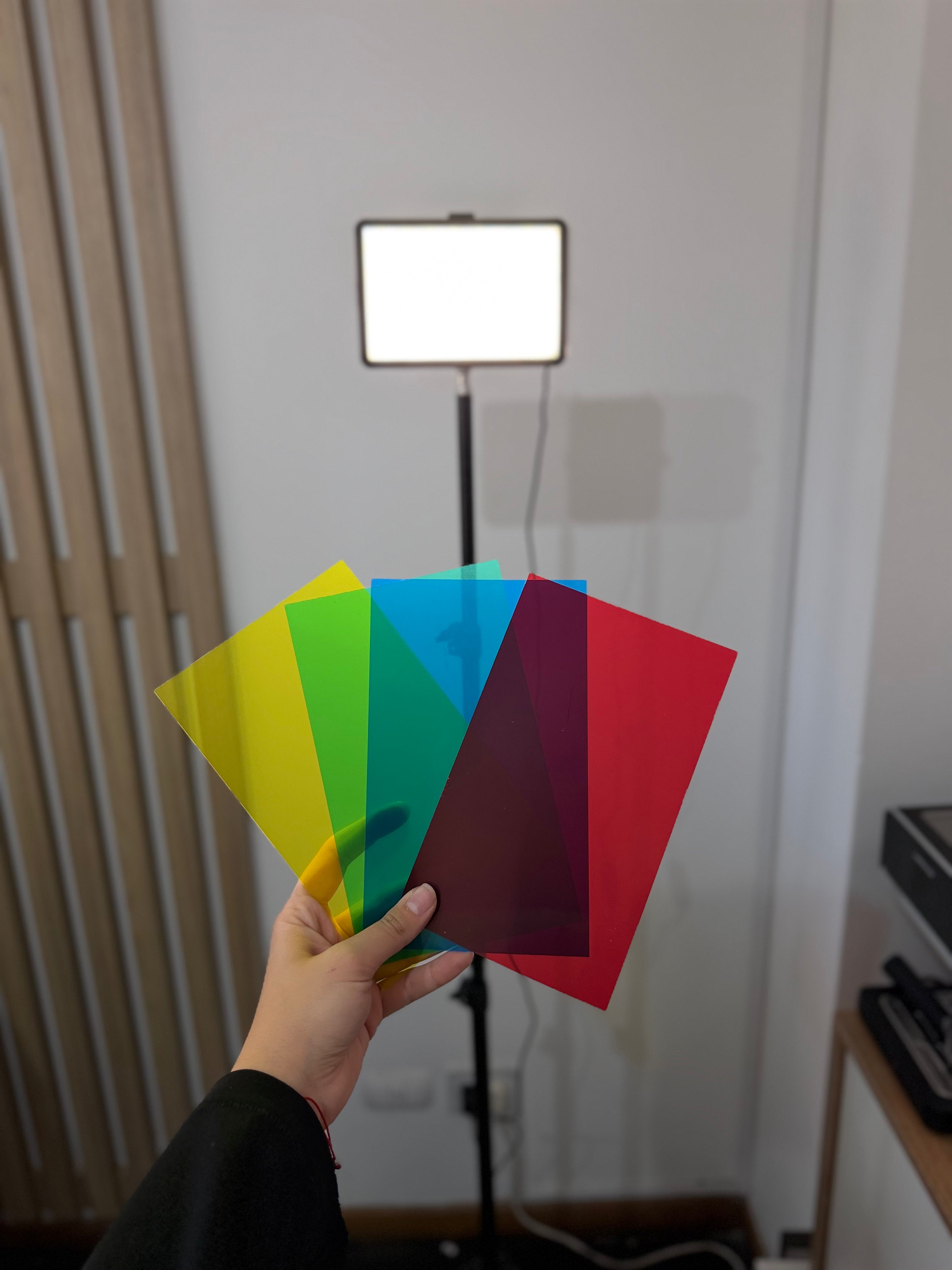 Panel LED con filtros de colores